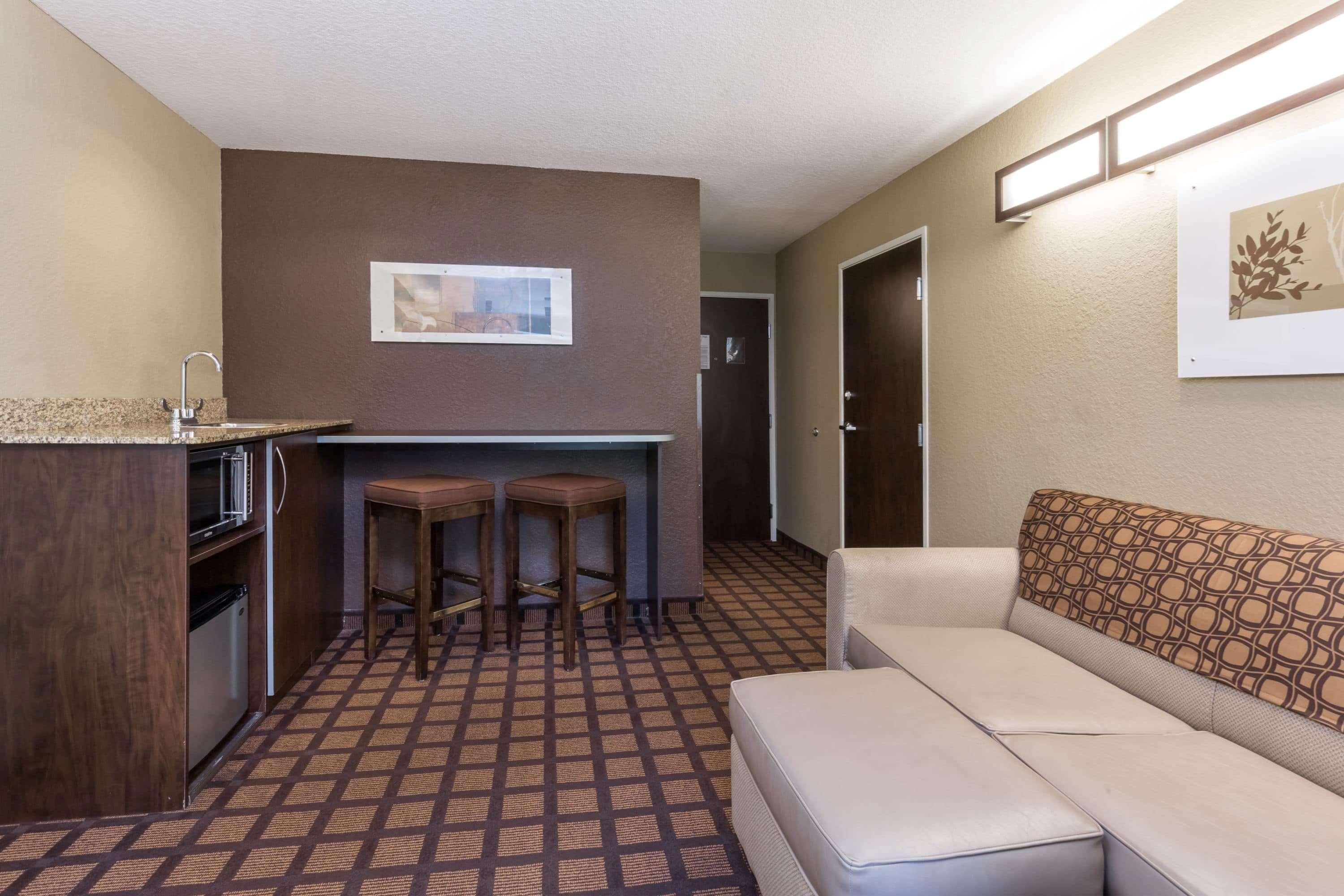Microtel Inn & Suites By Wyndham Jacksonville Airport Exterior photo